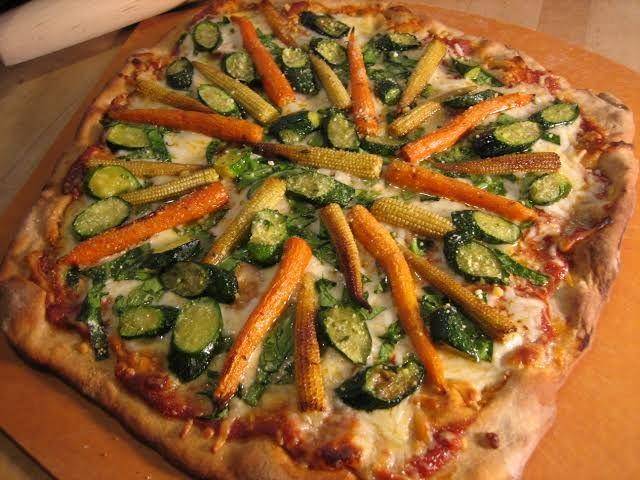 girllovespizza.com