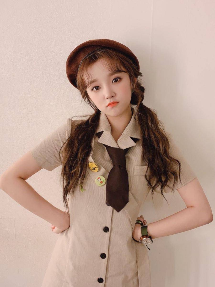instagram.com/official_g_i_dle
