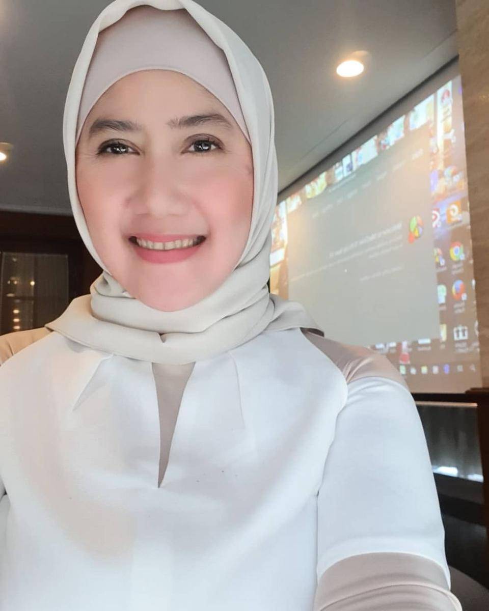 instagram.com/inesinthya