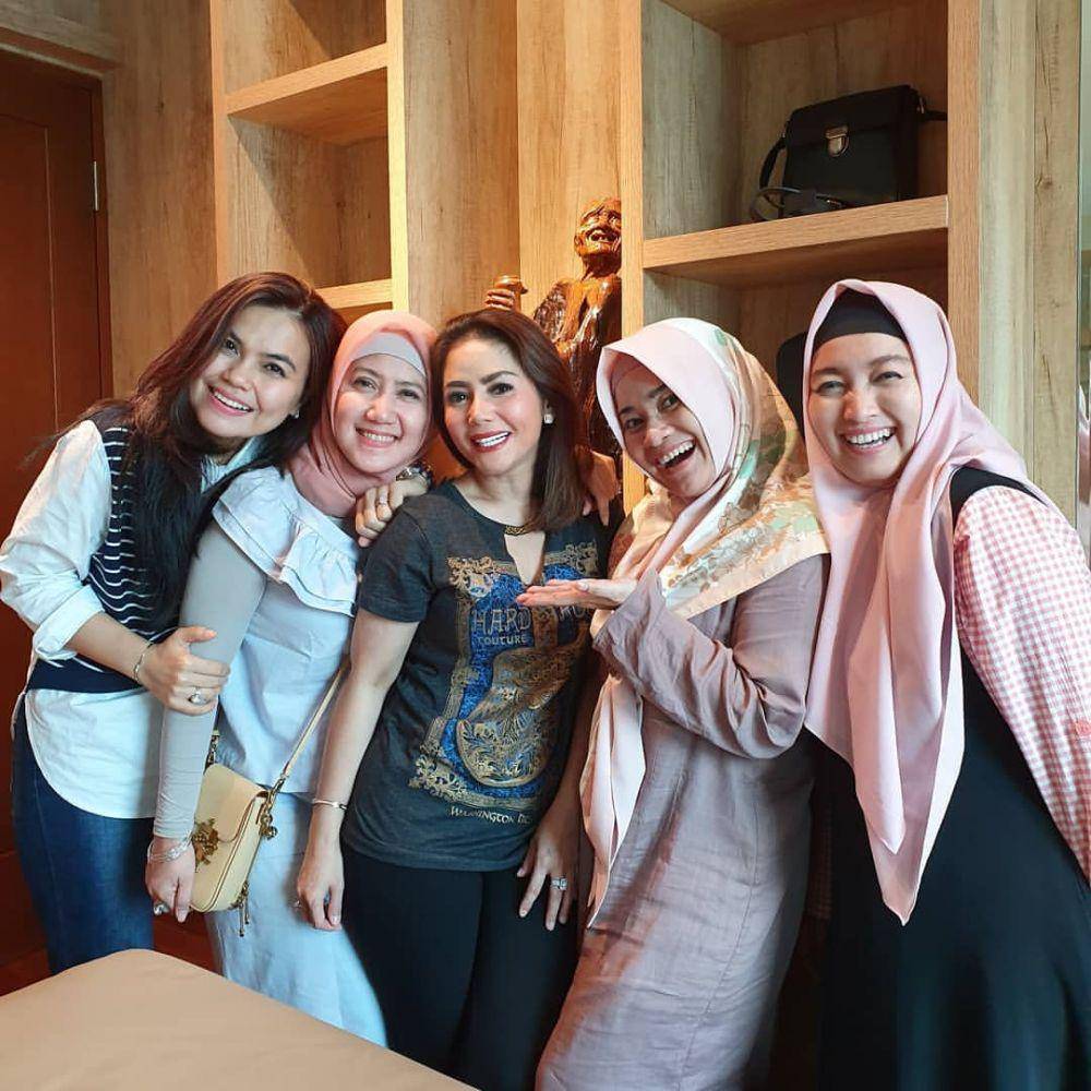 instagram.com/inesinthya