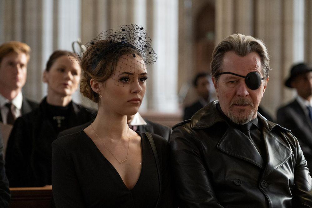 5 Film Gary Oldman Wajib Kamu Tonton Selain The Courier, Rating Tinggi