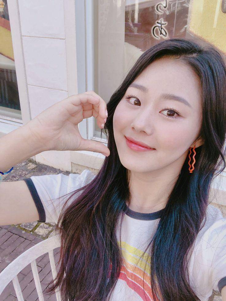 instagram.com/cherrybullet