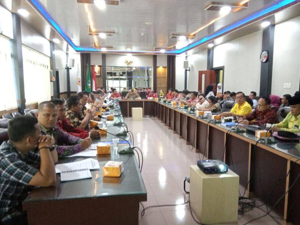 Rapat pematangan persiapan Popda Sumut dihadiri 25 kabupaten/kota di Kantor Dispora Sumut, Jumat (31/)1. (Dok.IDN Times/istimewa)