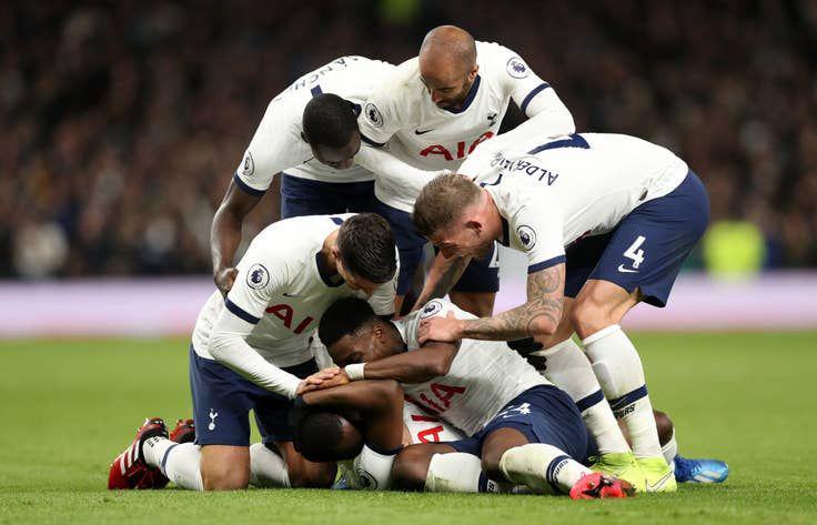 Tottenham Membungkam, 10 Pemain Manchester City 2-0