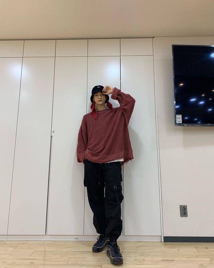 twitter.com/StrayKidsGlobal