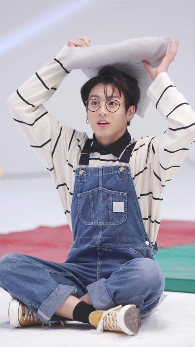 twitter.com/subkookie