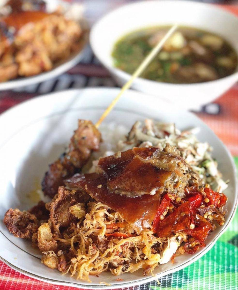 Instagram.com/duniakulinersurabaya