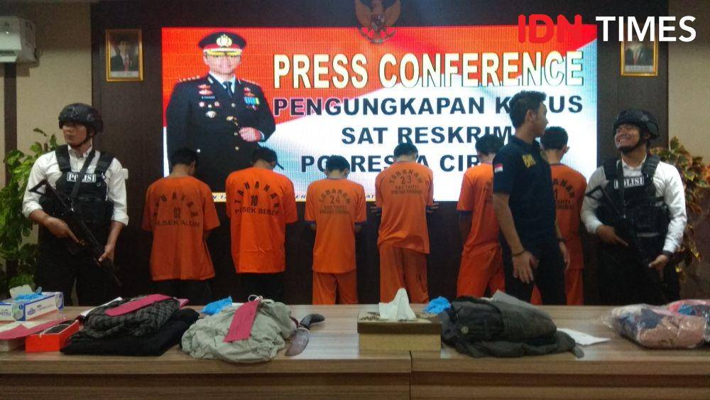 Komplotan pelaku pencurian dan pemberatan diamankan Polresta Cirebon. (IDN Times/Wildan Ibnu)