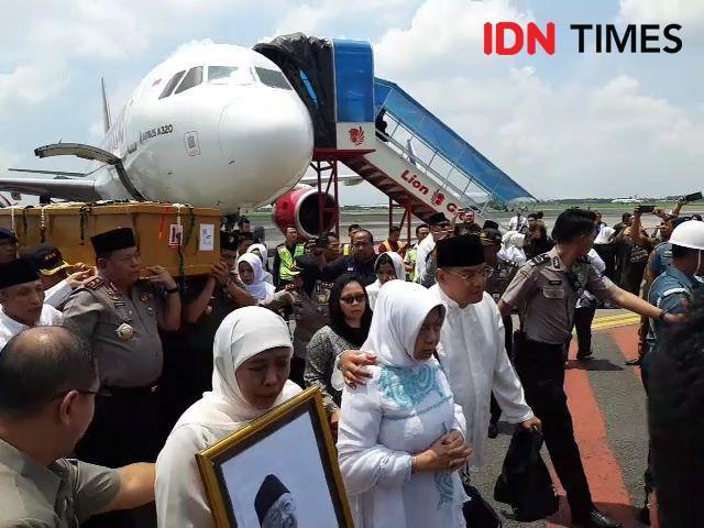 Persatuan, Pesan Khusus Gus Sholah untuk Khofifah