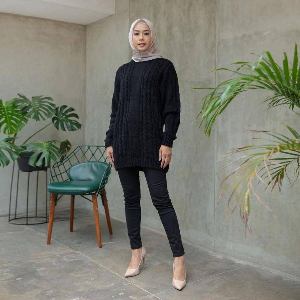 Instagram/nadiahijabstore