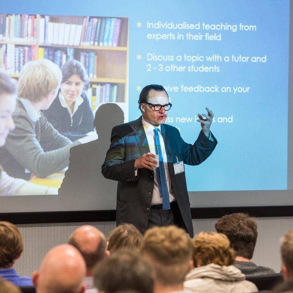 instagram.com/oxford_uni