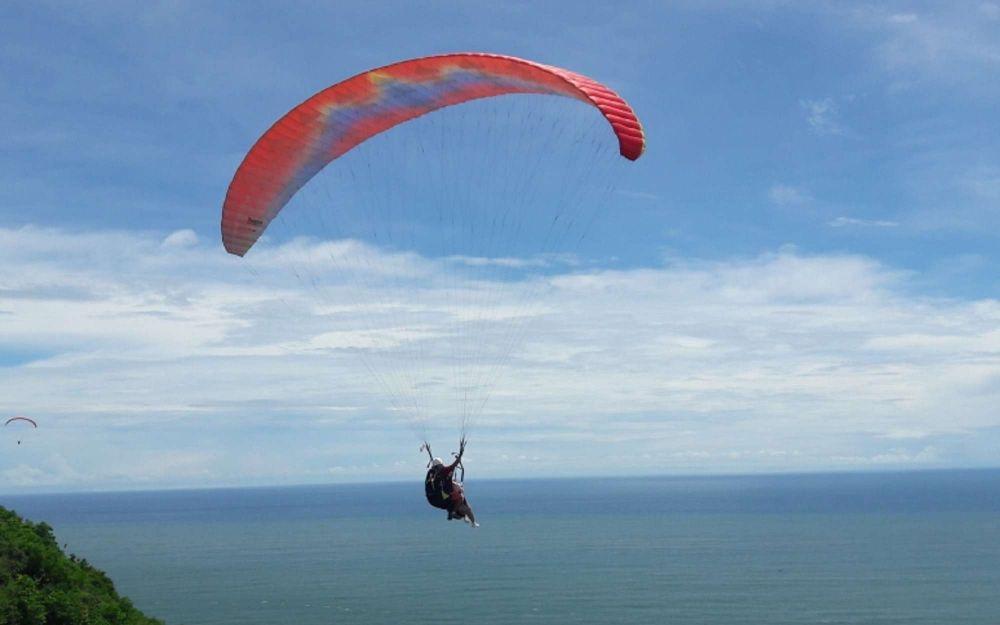 Atlet Dunia akan Meriahkan Festival Paralayang Gunung Boga