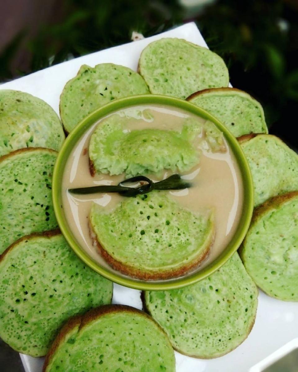 Resep Surabi Kuah Kinca Favoritnya Sherina, Empuk dan Segar Banget!