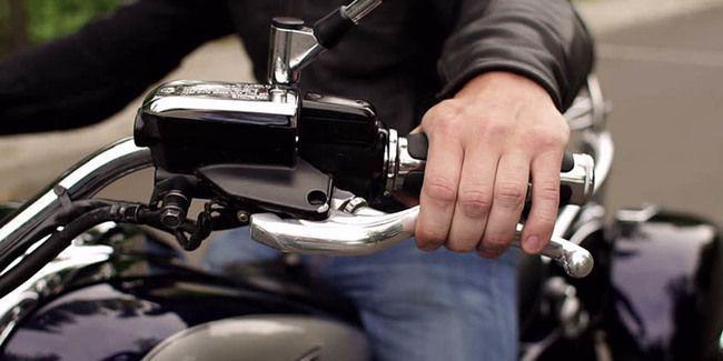 5 Tips Melakukan Perawatan Motor Kopling