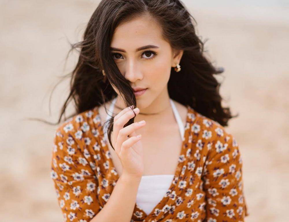 Instagram.com/zaraadhsty/