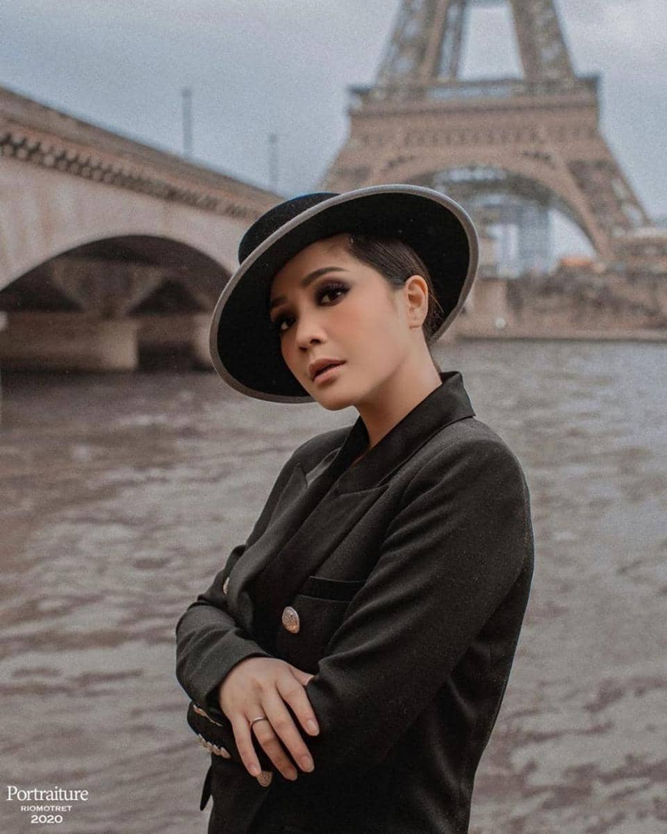 Instagram.com/adisurantha