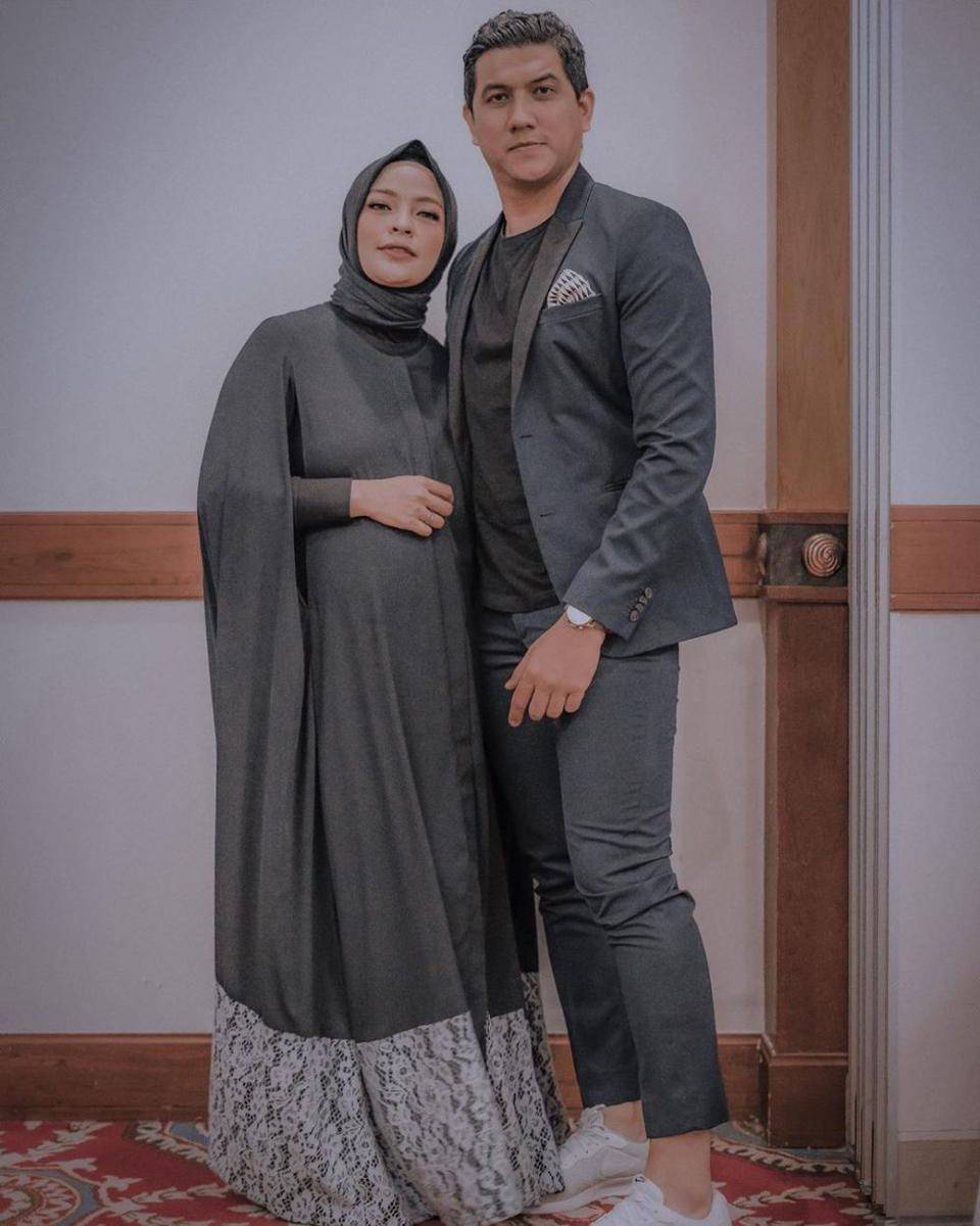 Instagram.com/tantrisyalindri