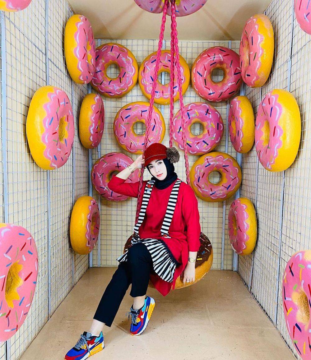 instagram.com/poppyputri