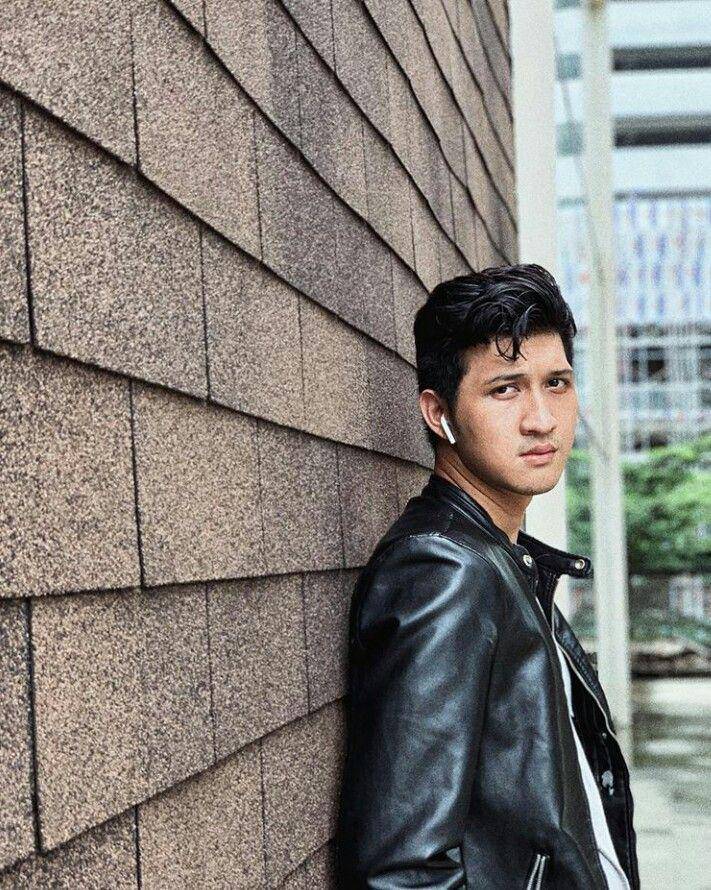 Instagram.com/real_aditya1