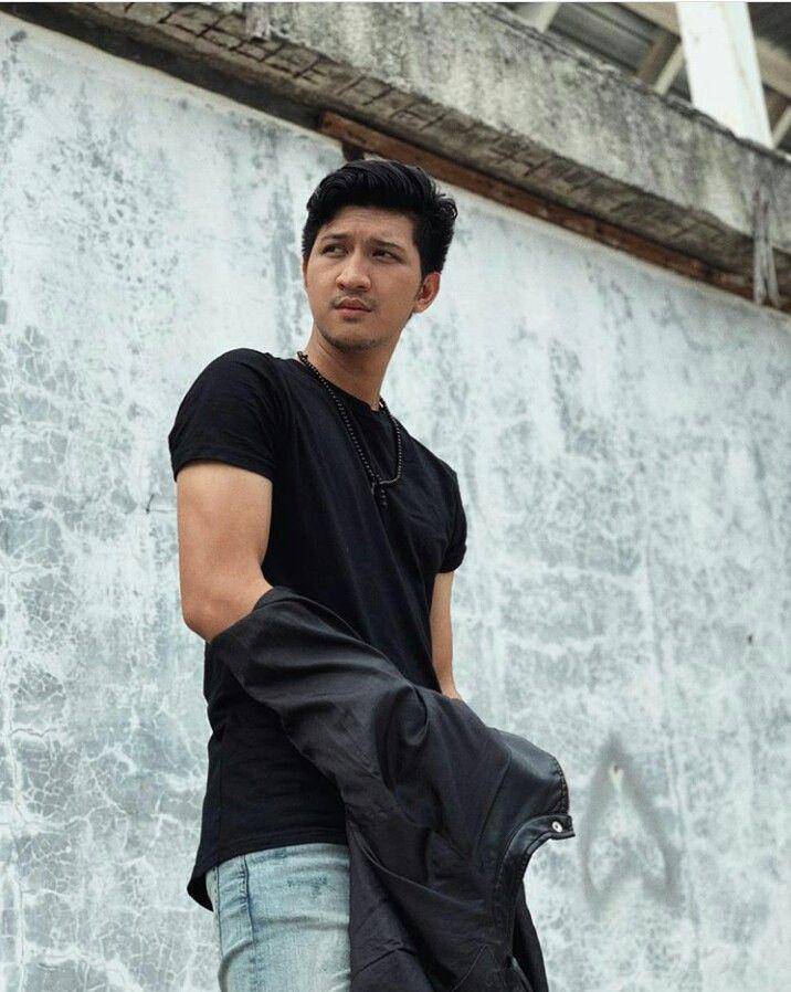 Instagram.com/real_aditya1