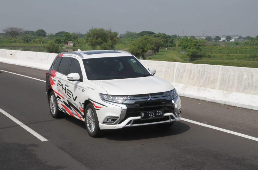 Semakin Digemari, Ini Deretan Mobil Hybrid di Tanah Air