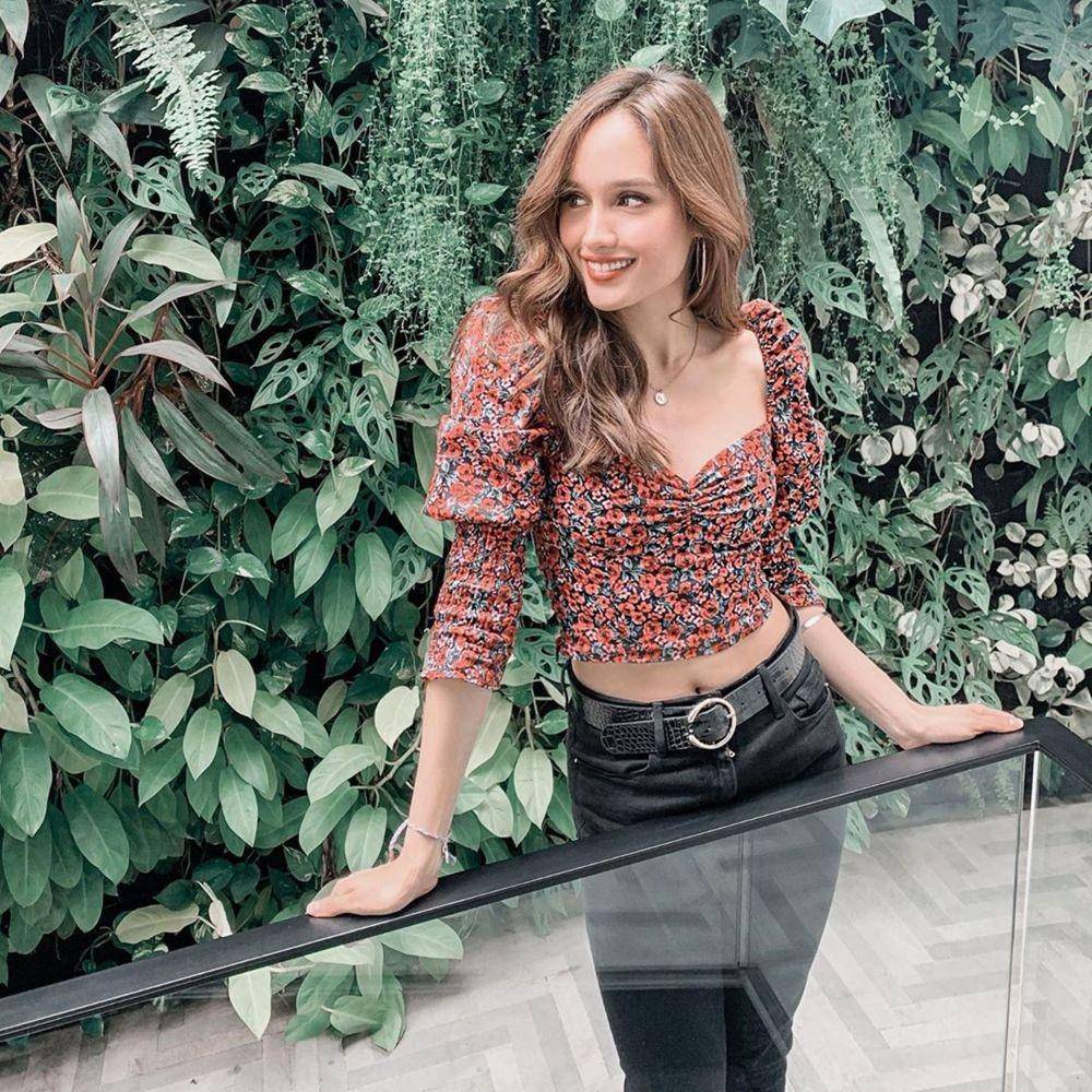 Instagram.com/claurakiehl/