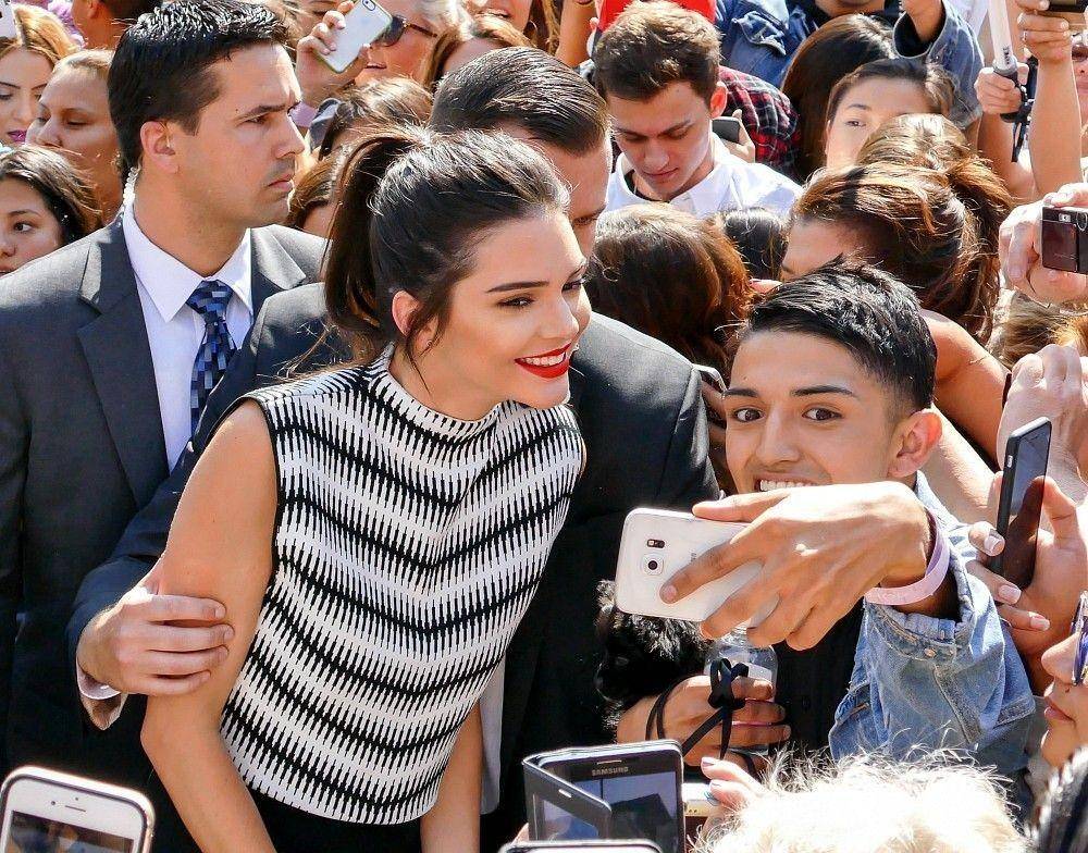zimbio.com