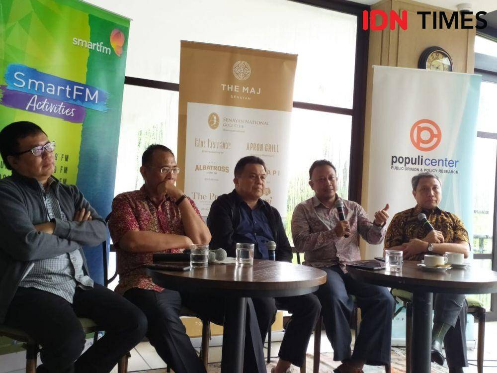 Komisioner Komnas HAM Choirul Anam (nomor dua dari kanan). (IDN Times/Aldzah Aditya)