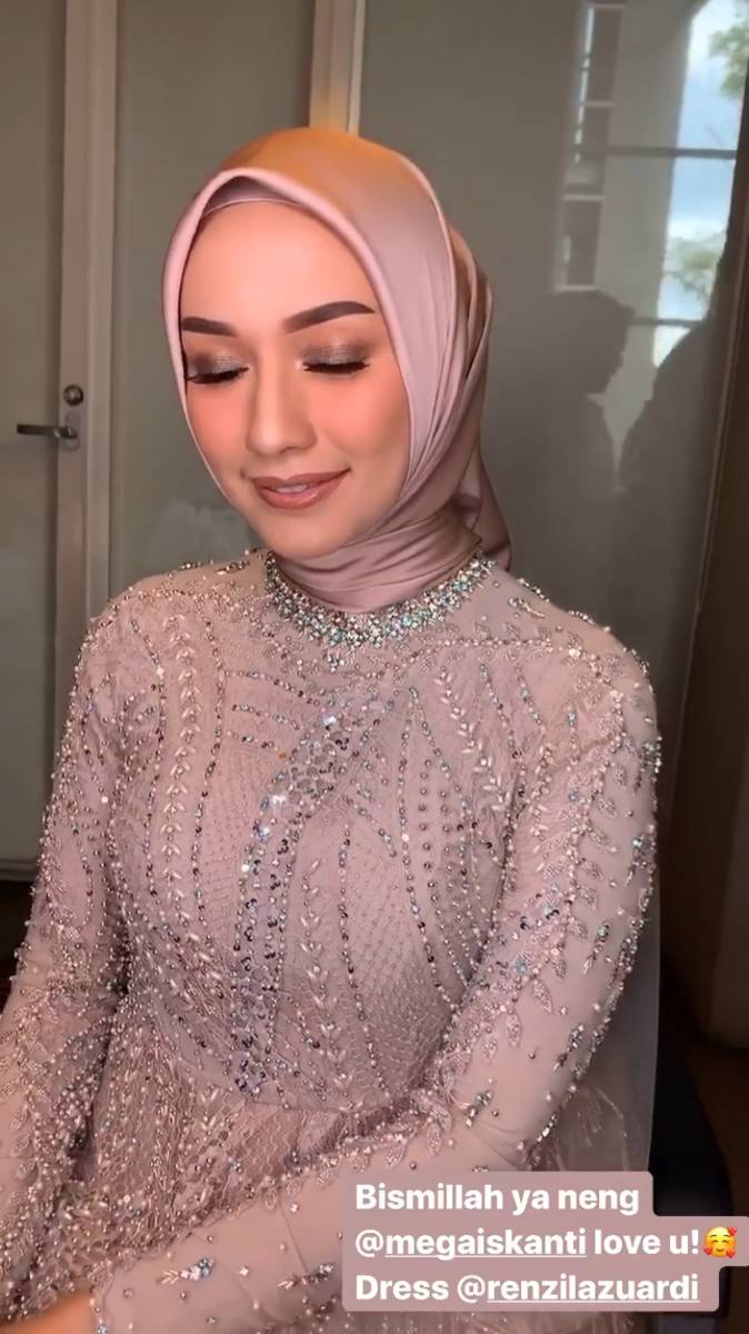 Instagram.com/rozanajulani