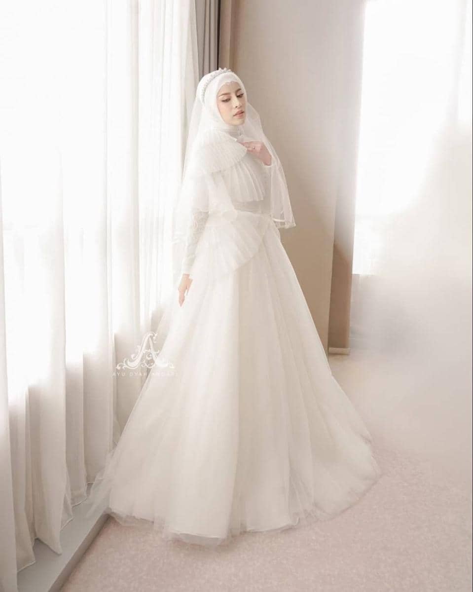 instagram.com/byayudyahandari