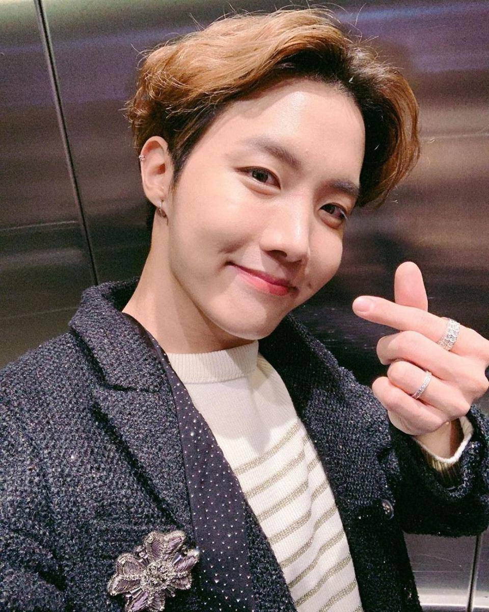 Instagram.com/bts_jhope