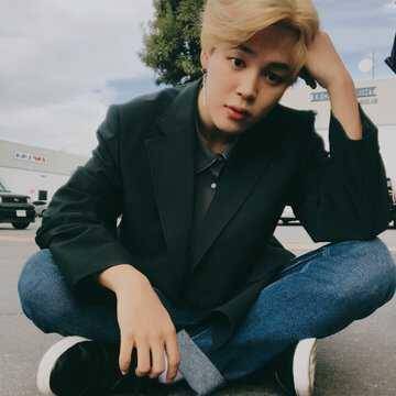 Twitter.com/BTS_twt
