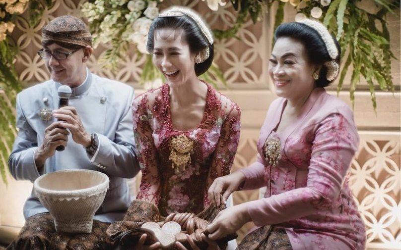 Mengenal Prosesi Midodareni, Malam Sakral bagi Calon Pengantin