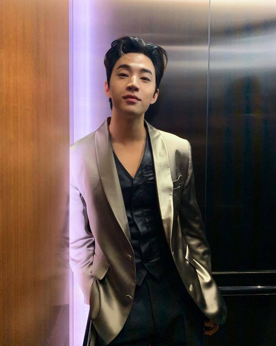 instagram.com/henryl89