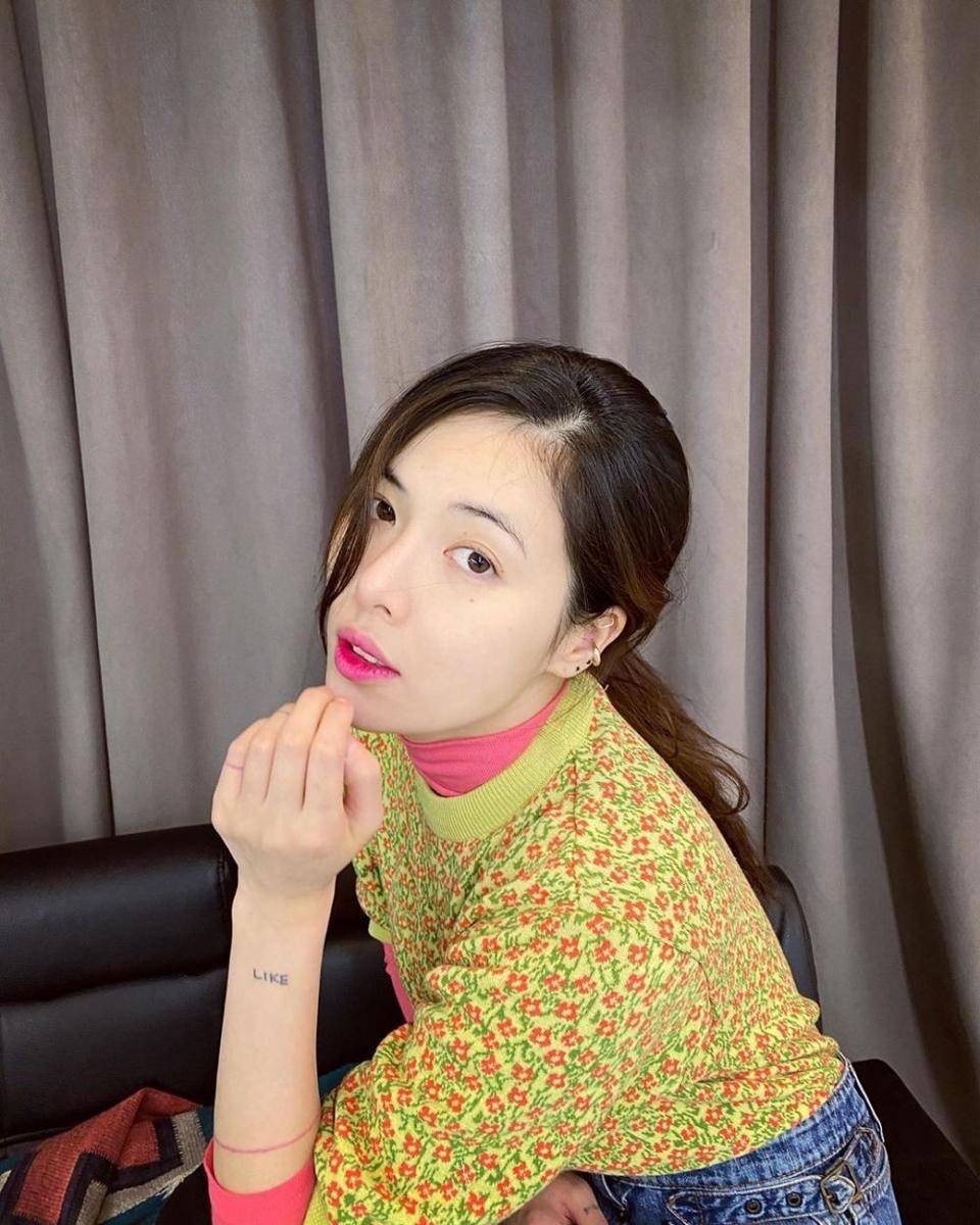 instagram.com/hyunah_aa
