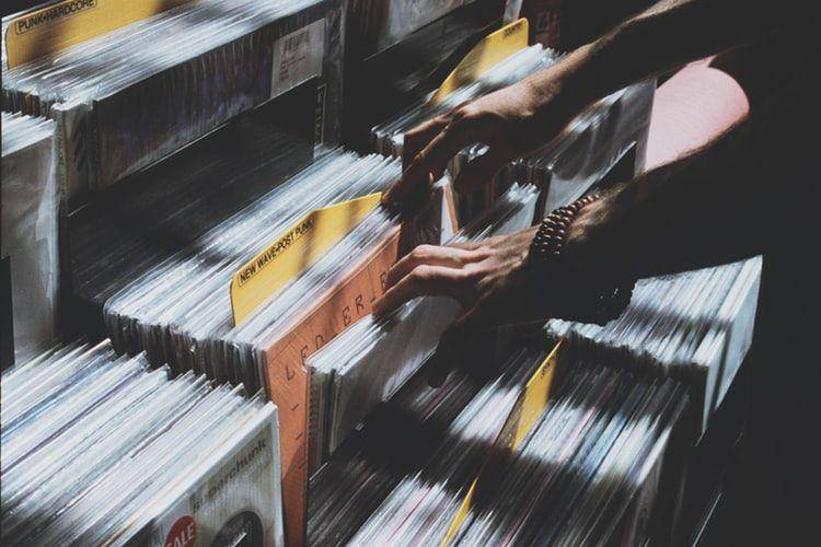 unsplash.com/@florenciaviadana