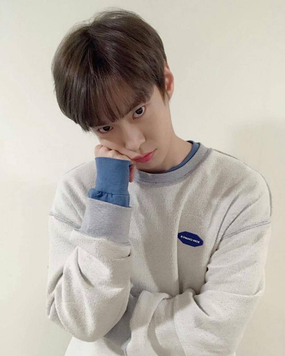 twitter.com/doyoungvisual