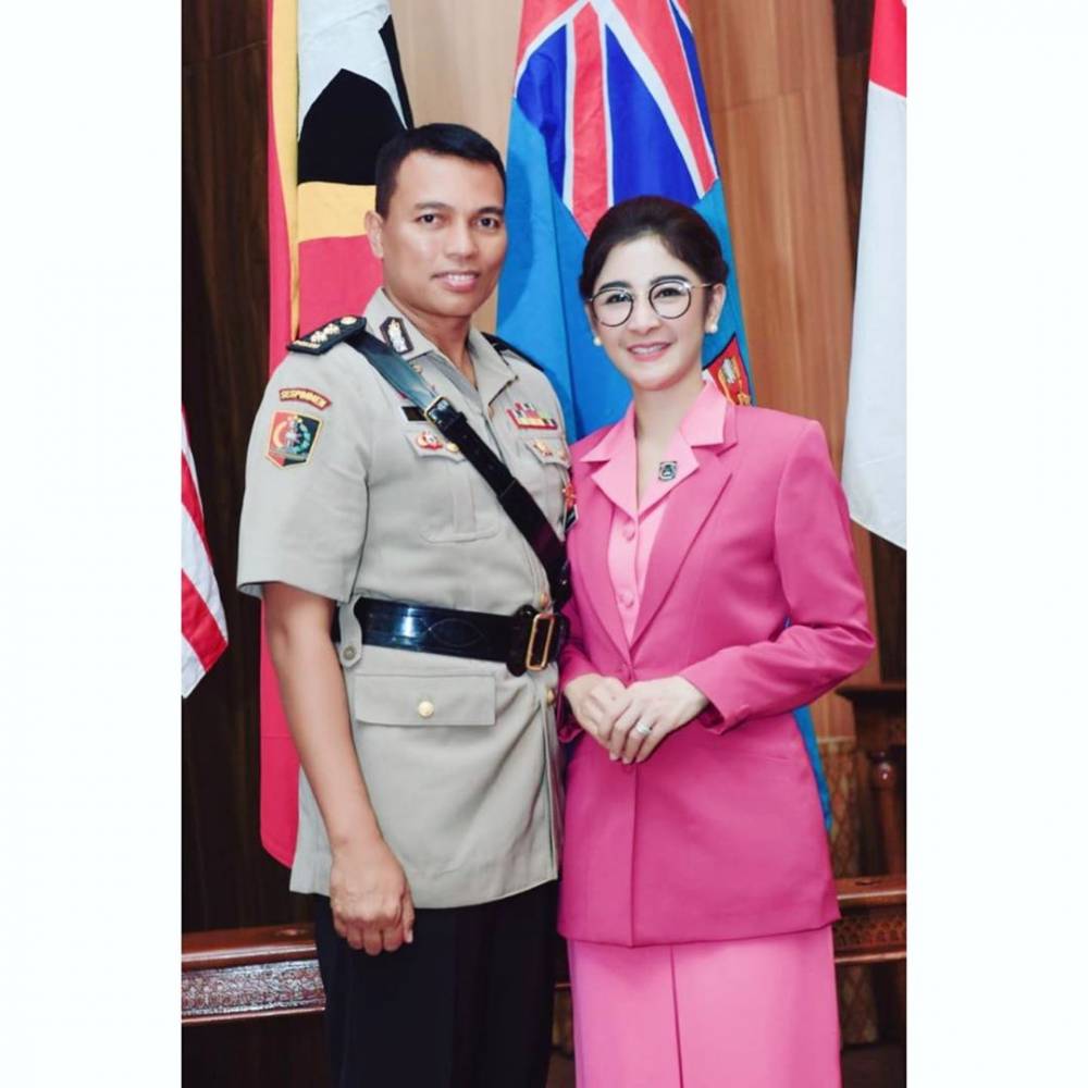 Instagram.com/uutpermatasari