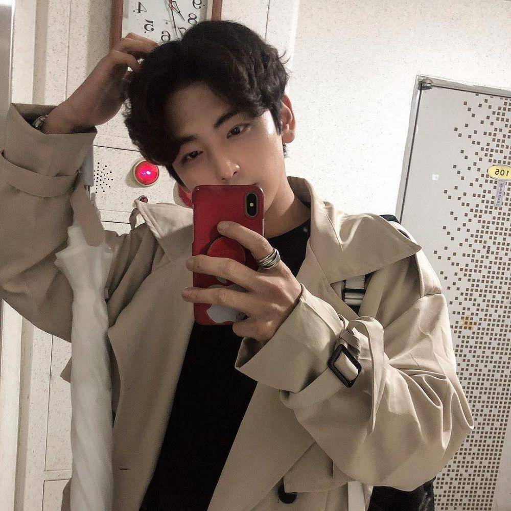 instagram.com/jj_yoon5
