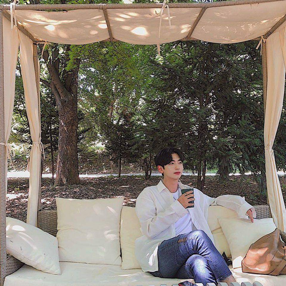 instagram.com/jj_yoon5