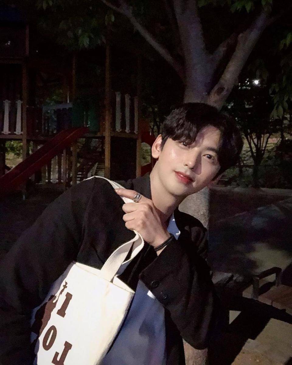 instagram.com/jj_yoon5