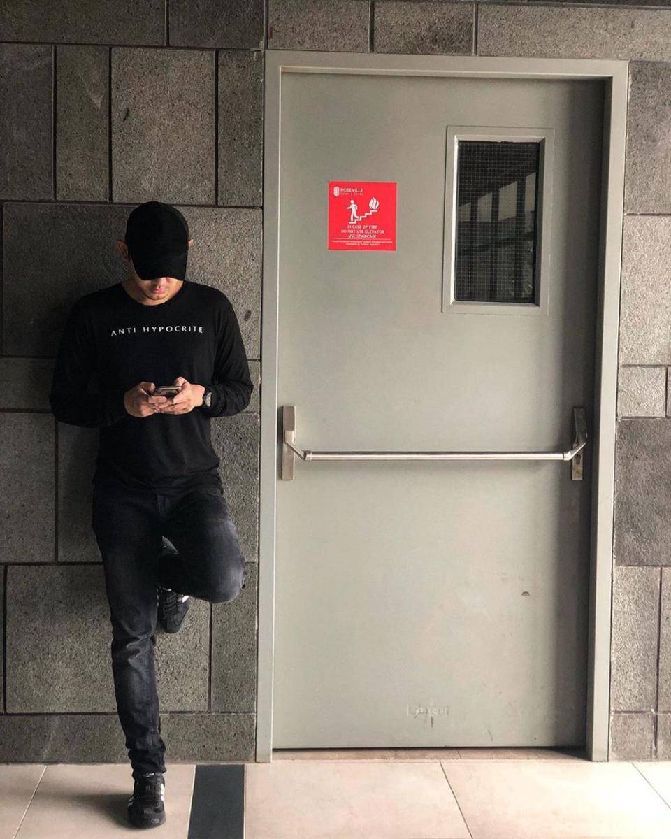 Instagram.com/_bondanprakoso_