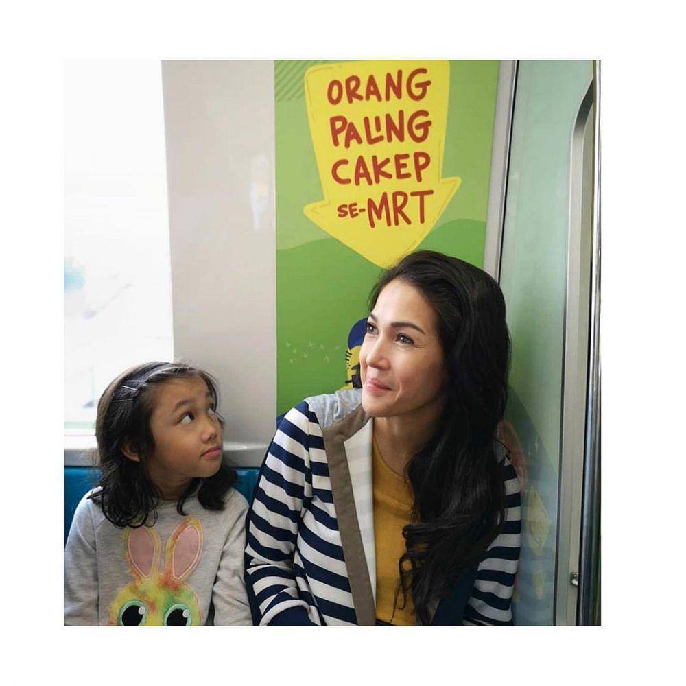 Instagram.com/mieke_amalia