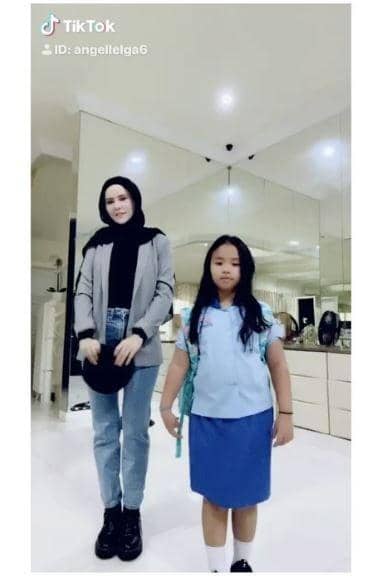 Instagram.com/angelelga/