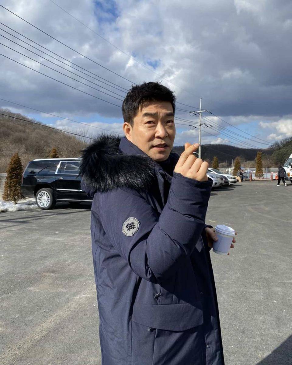 Instagram.com/sonhyunjoo1000
