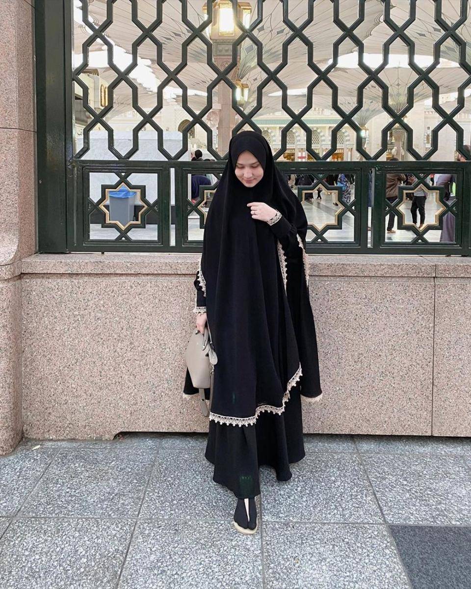 instagram.com/dwihandaanda
