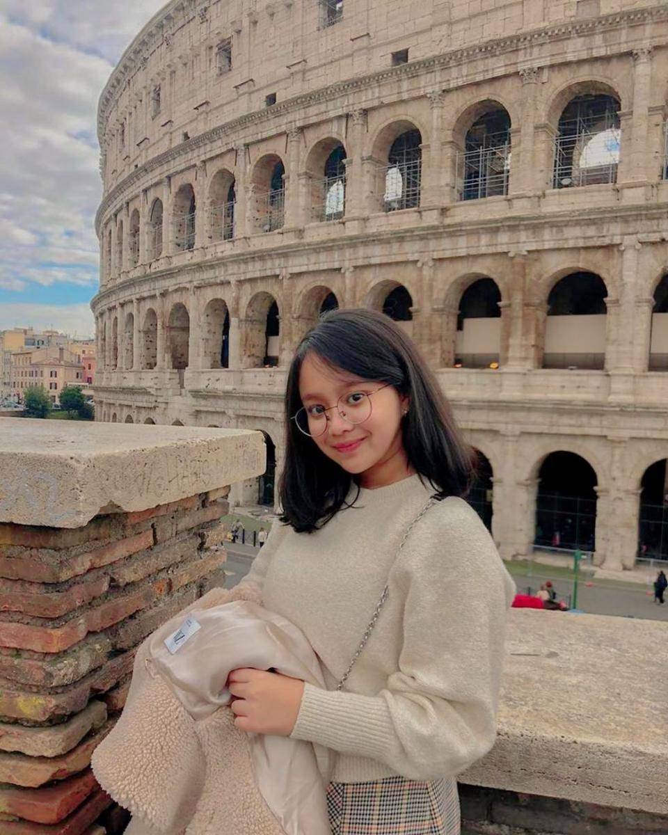 instagram.com/nadhiratyara