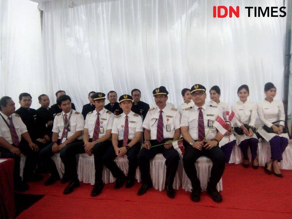 (Kru kabin Batik Air yang ikut misi kemanusiaan ke Wuhan) IDN Times/Cindi Nopitasari
