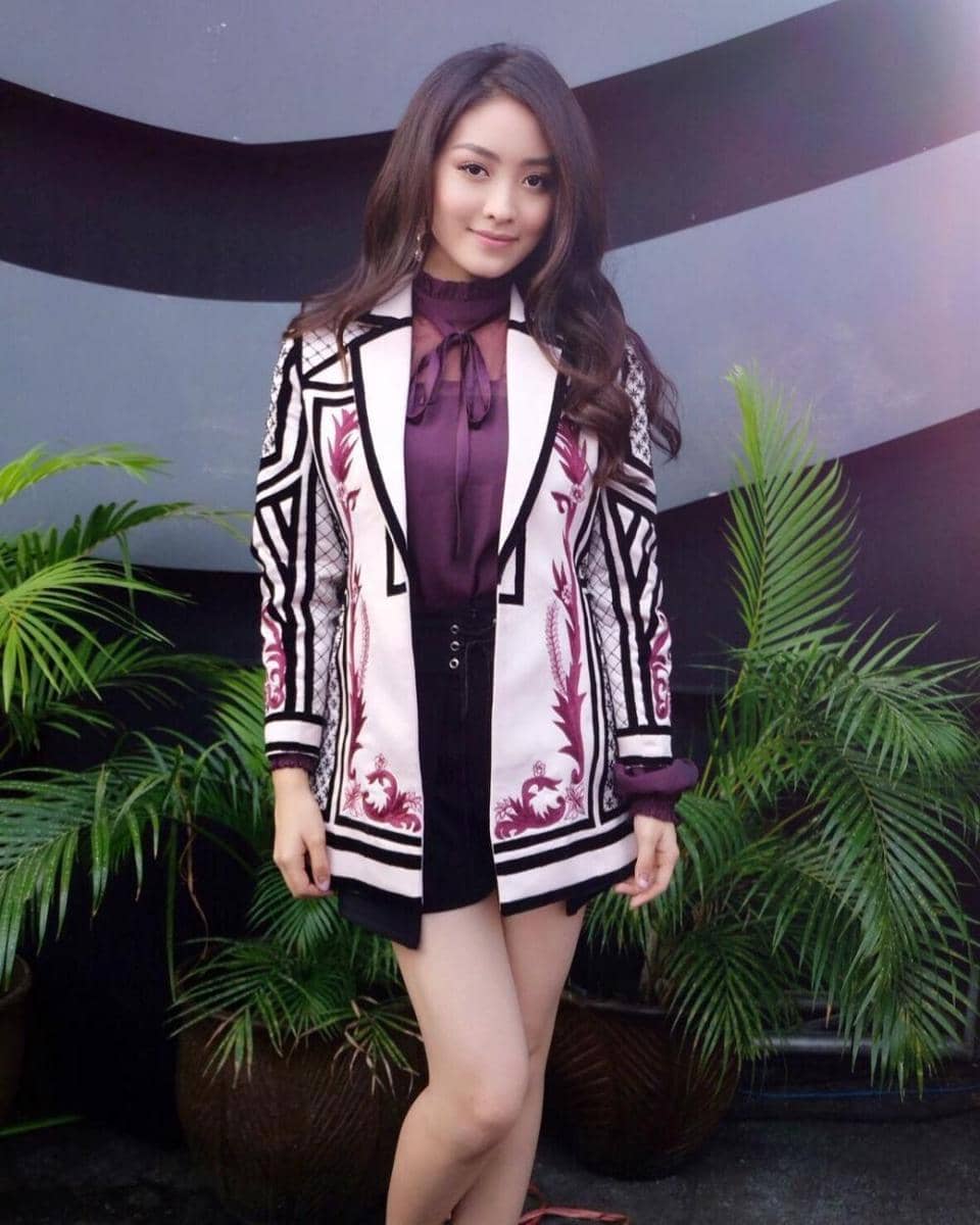 instagram.com/natashawilona12