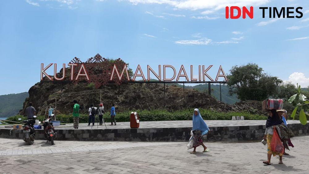 5 Rekomendasi Tempat Makan di Kawasan Pantai Kuta Mandalika